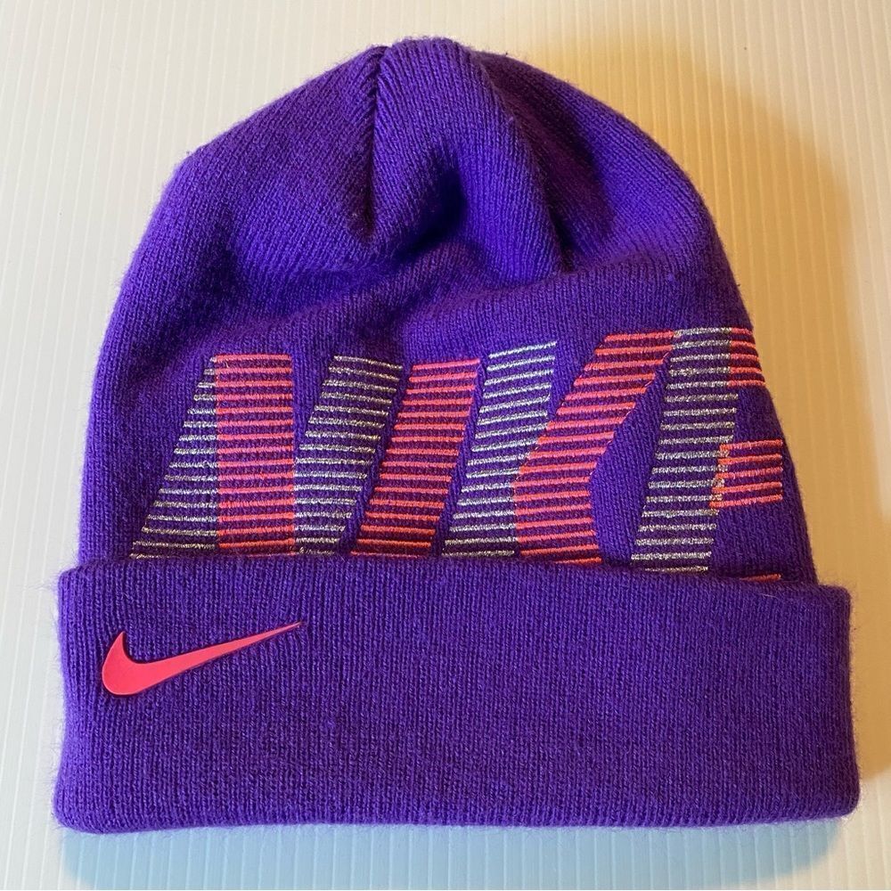 Nike youth girls kids purple pink Cuff beanie Hat 5-10 yrs old